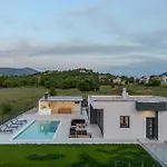 Vedro Nebo, Xl Heated Pool * Umljanovic