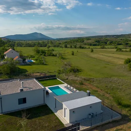 Vedro Nebo, Xl Heated Pool Villa Umljanovic