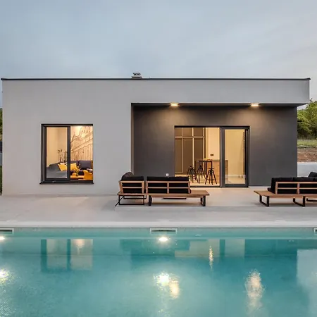 Vedro Nebo, Xl Heated Pool * Umljanović