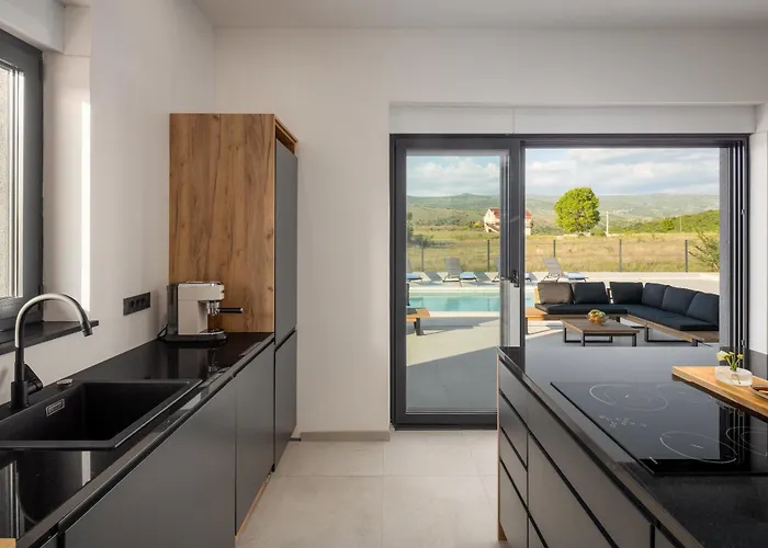 Vedro Nebo, Xl Heated Pool Villa Umljanovic