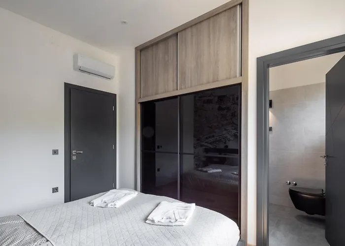 Vedro Nebo, Xl Heated Pool *