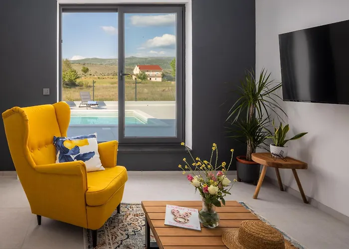 Vedro Nebo, Xl Heated Pool Villa *