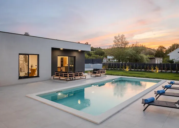 Vedro Nebo, Xl Heated Pool Villa Umljanovic